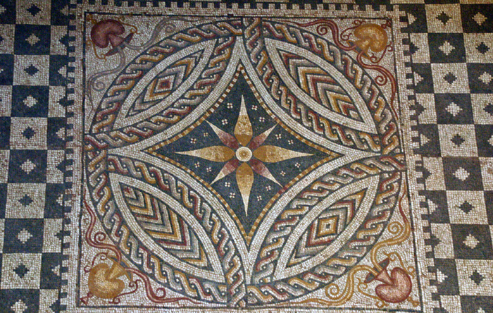 Foto de un mosaico romano Mosaico romano en el museo de arte romano de Mérida